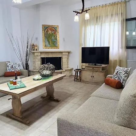 Yucca Private Pool Палиури