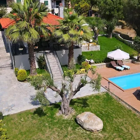 Yucca Private Pool بيت للعطل